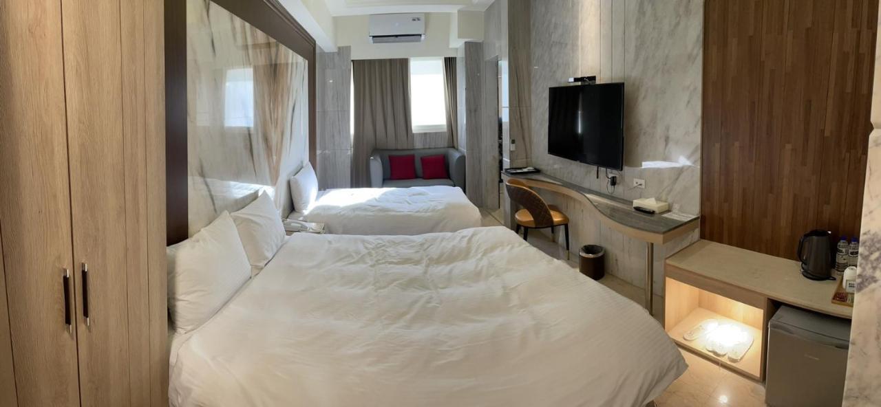 Hotel Maple Taiwan Boulevard تايتشونغ المظهر الخارجي الصورة
